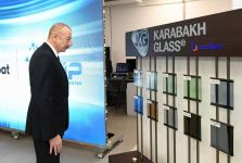 Президент Ильхам Алиев заложил фундамент двух заводов и открыл предприятие по производству листового стекла в Сумгайытском химическом промышленном парке (ФОТО/ВИДЕО)