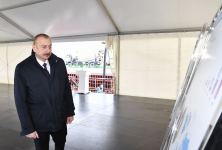 Президент Ильхам Алиев заложил фундамент двух заводов и открыл предприятие по производству листового стекла в Сумгайытском химическом промышленном парке (ФОТО/ВИДЕО)