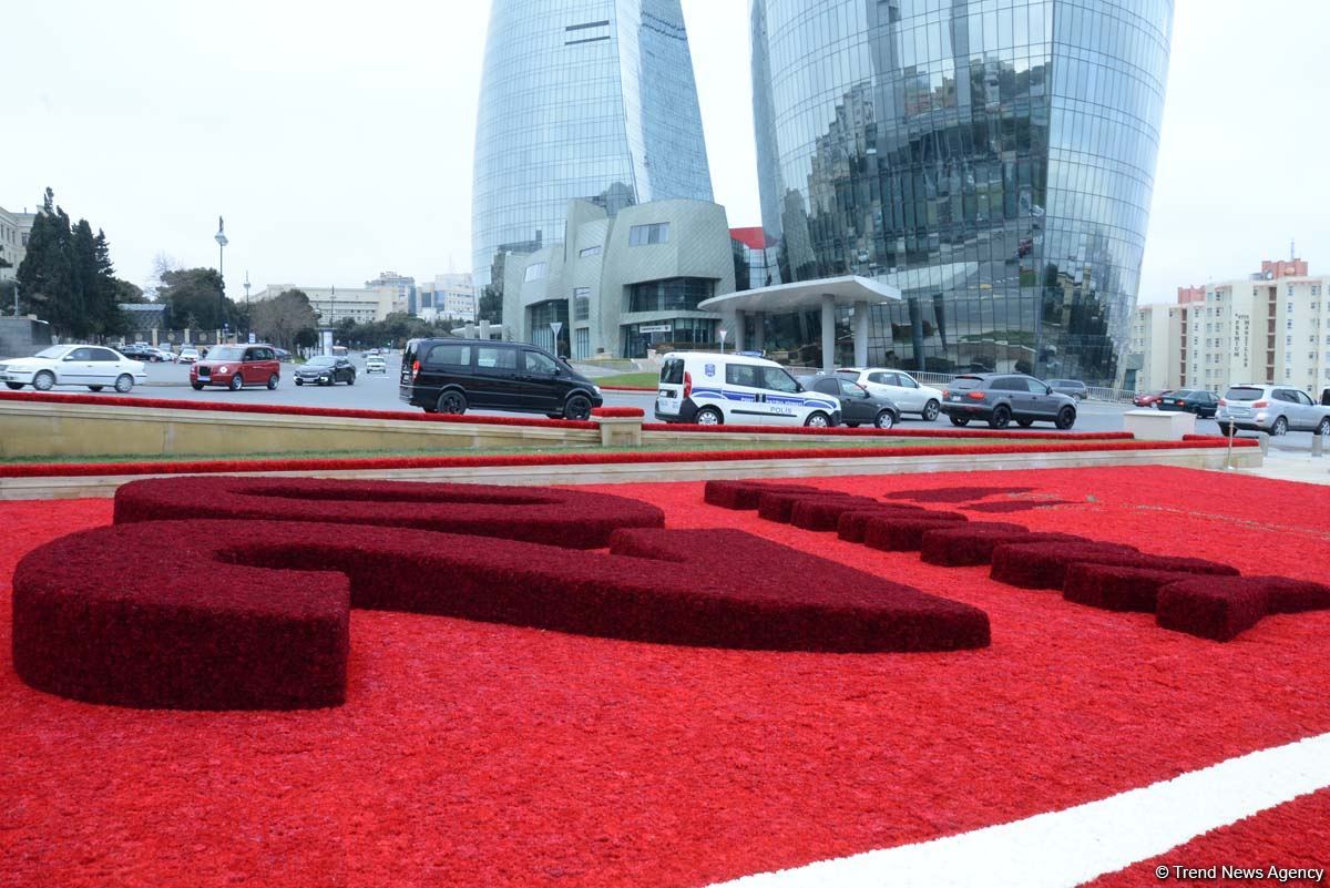 На Аллее шехидов идут последние подготовительные работы (ФОТО)