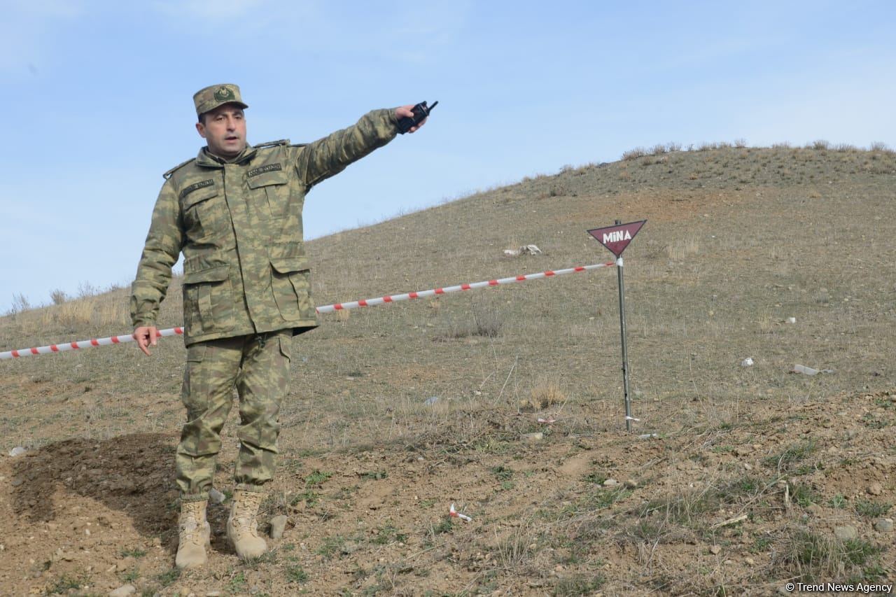 Территория Физулинского района очищается от мин и неразорвавшихся боеприпасов (ФОТО/ВИДЕО)