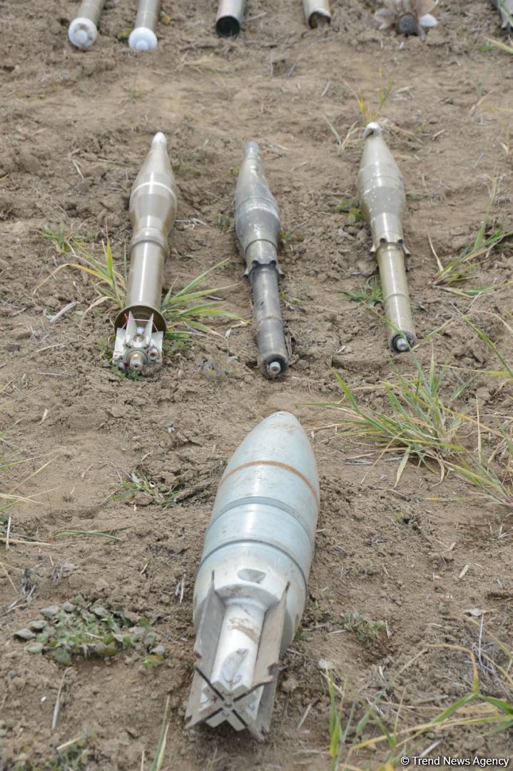 Территория Физулинского района очищается от мин и неразорвавшихся боеприпасов (ФОТО/ВИДЕО)