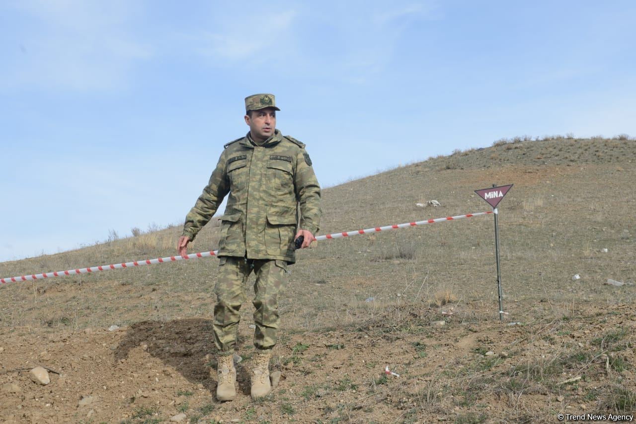 Территория Физулинского района очищается от мин и неразорвавшихся боеприпасов (ФОТО/ВИДЕО)