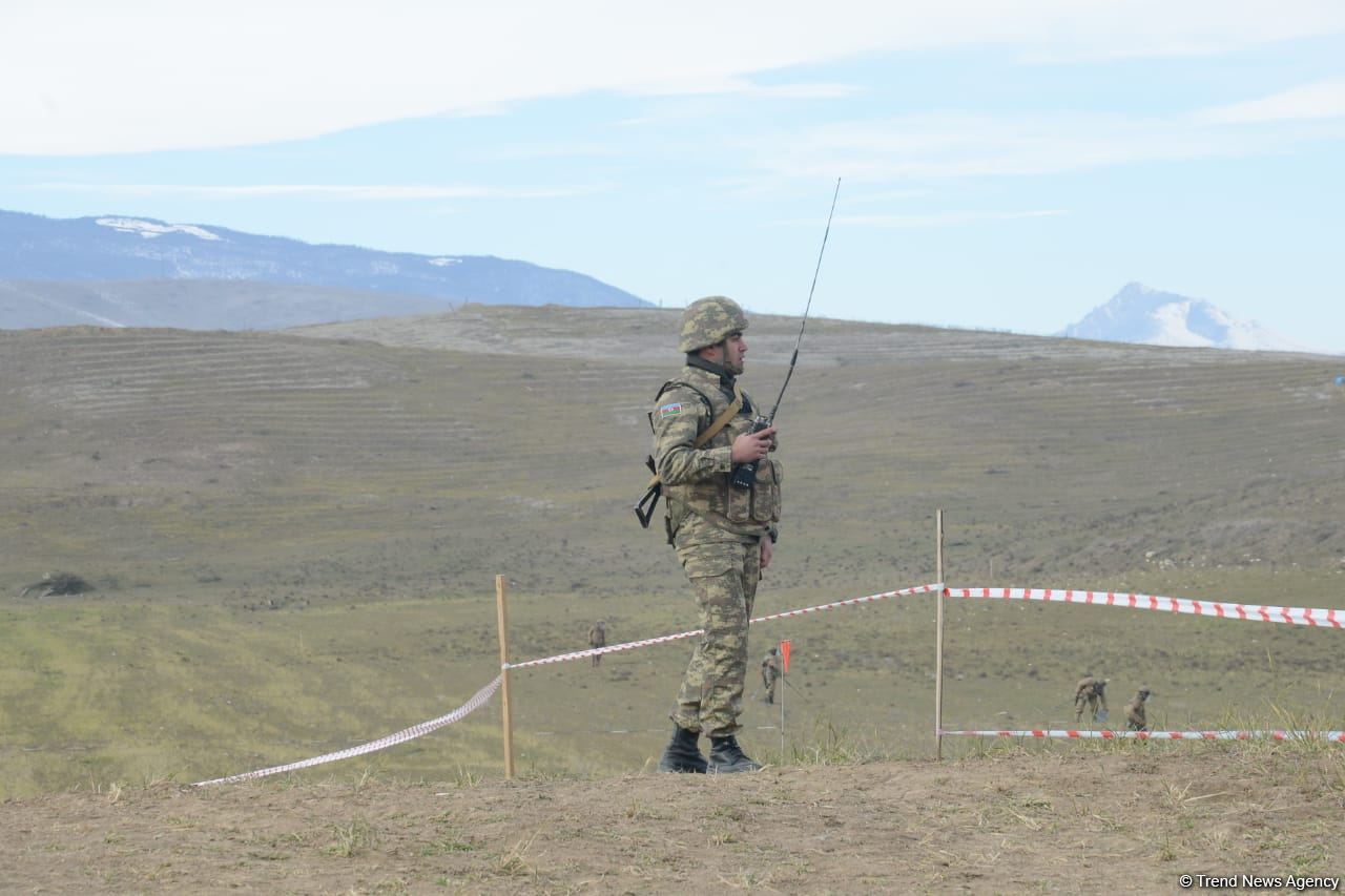 Территория Физулинского района очищается от мин и неразорвавшихся боеприпасов (ФОТО/ВИДЕО)