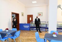 Президент Ильхам Алиев ознакомился с условиями, созданными в заново отстроенных школах в Сабунчинском и Сураханском районах (ФОТО/ВИДЕО)