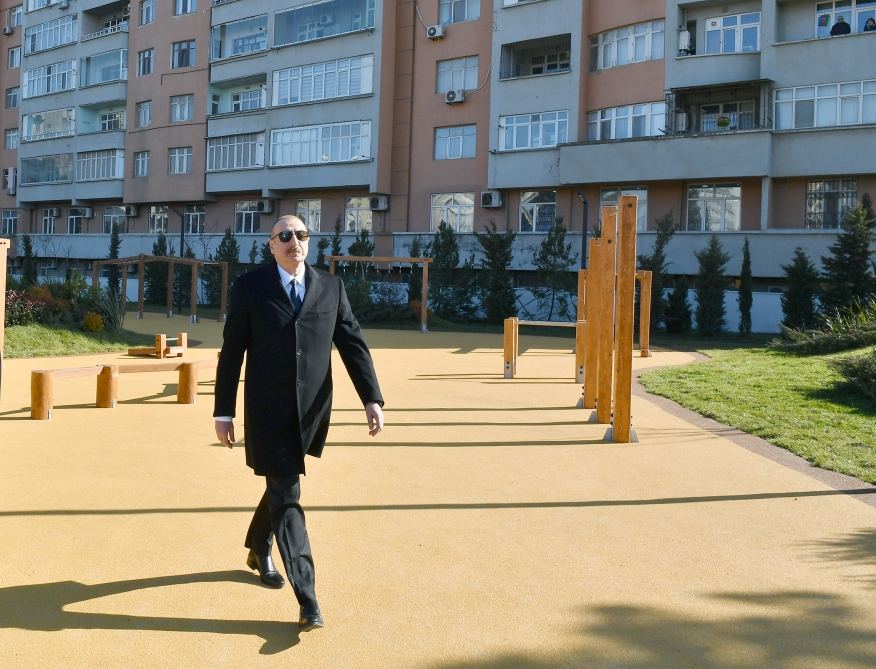 Azerbaijani president, first lady attend opening of new forest park in Yasamal district (PHOTO)