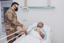 Отцы двух шехидов прооперированы при поддержке Фонда "YAŞAT" (ФОТО)