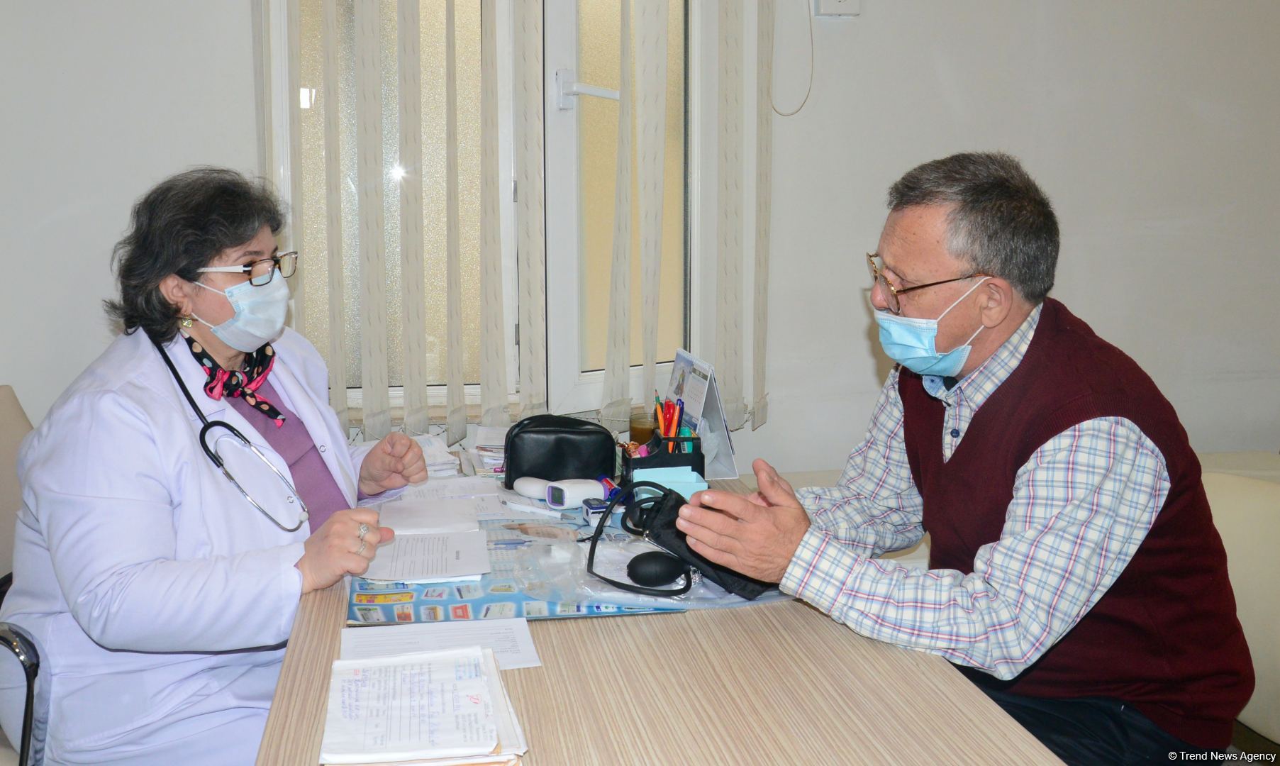 Более половины учителей школ в Азербайджане вакцинированы от коронавируса