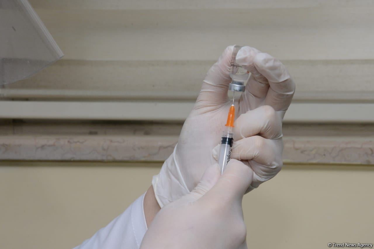 Справка для зарубежной поездки о прохождении вакцинации будет предоставлена из электронной системы - TƏBİB