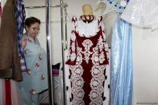 За кулисами Бакинской русдрамы: какие тайны хранят театральные костюмы - Интервью (ФОТО)