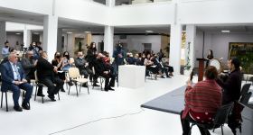 Правильное применение азербайджанского языка в исполнительском искусстве - дискуссии (ФОТО)