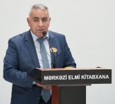 Правильное применение азербайджанского языка в исполнительском искусстве - дискуссии (ФОТО)