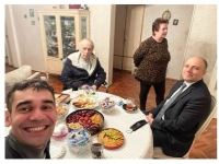 Министр культуры Азербайджана навестил народного артиста Эльдара Гулиева (ФОТО)