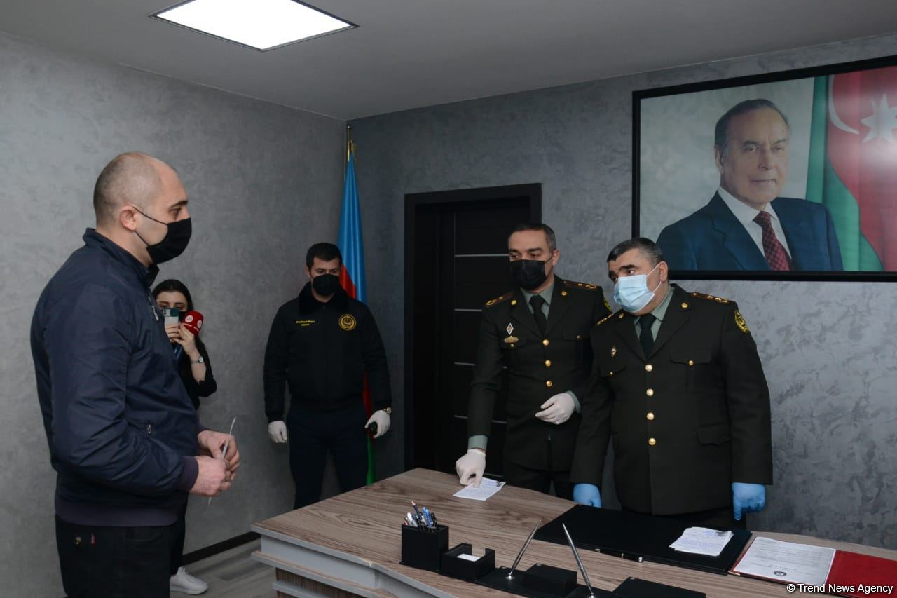 В исправительном учреждении №9 Пенитенциарной службы Азербайджана освобождены 5 человек (ФОТО)