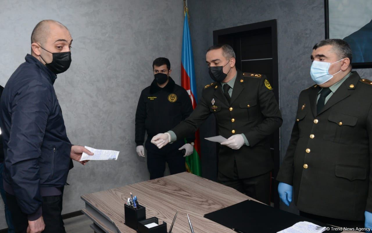 В исправительном учреждении №9 Пенитенциарной службы Азербайджана освобождены 5 человек (ФОТО)