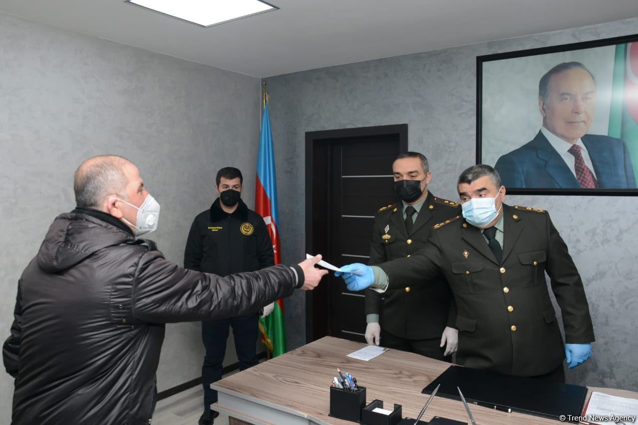 В исправительном учреждении №9 Пенитенциарной службы Азербайджана освобождены 5 человек (ФОТО)