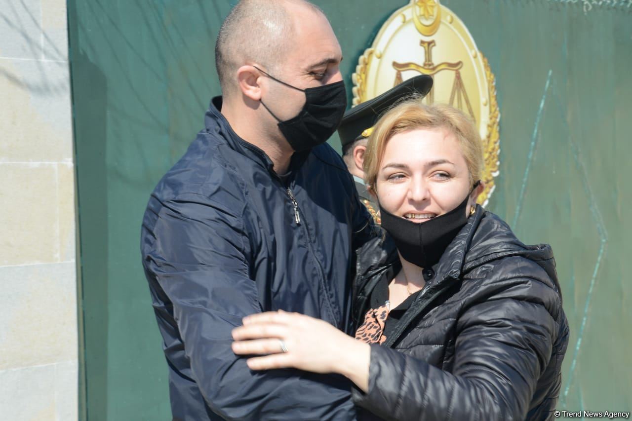 В исправительном учреждении №9 Пенитенциарной службы Азербайджана освобождены 5 человек (ФОТО)