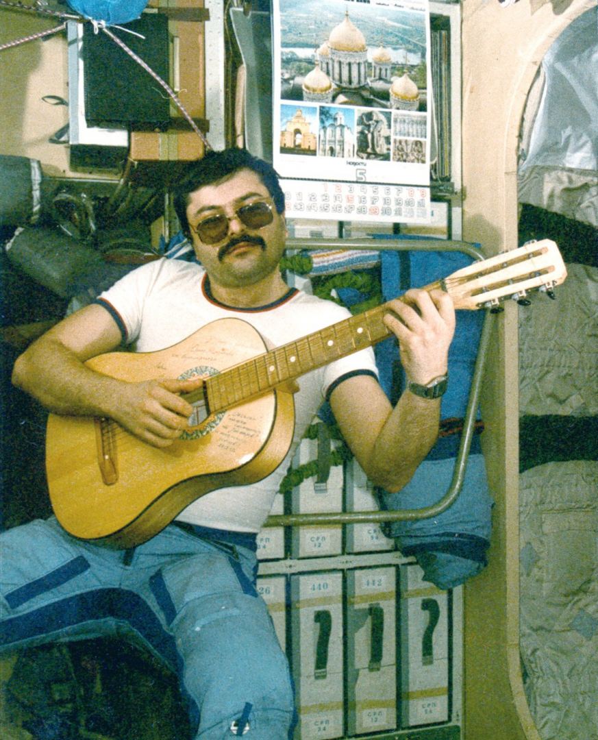 Из роддома имени Крупской на Баилово в космос. Мусе Манарову – 70 лет! (ФОТО)
