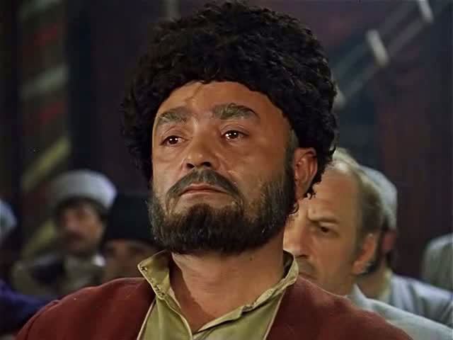 Спустя 40 лет раскрыты тайны фильма "Не бойся, я с тобой!" – кто был госпитализирован,  смерть от заражения, "нефть" из волчьей ягоды (ВИДЕО, ФОТО)