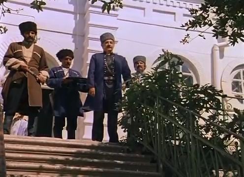 Спустя 40 лет раскрыты тайны фильма "Не бойся, я с тобой!" – кто был госпитализирован,  смерть от заражения, "нефть" из волчьей ягоды (ВИДЕО, ФОТО)