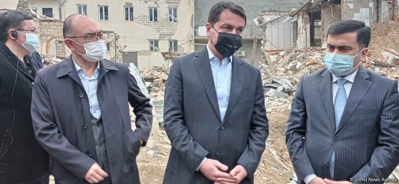 Отдавшие приказ о ракетных ударах по Гяндже несут ответственность за военные преступления – Хикмет Гаджиев
