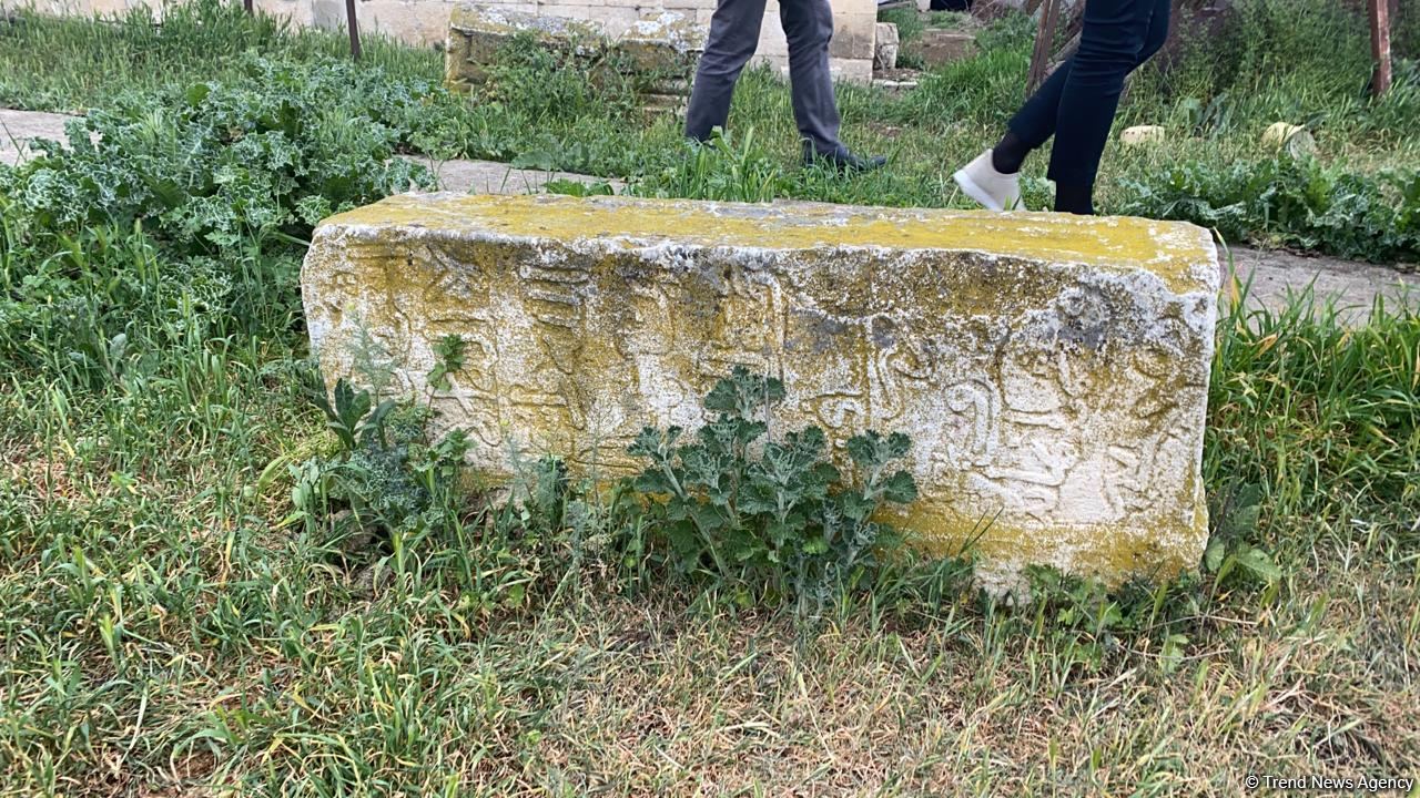 Делегация Тюркского совета побывала на разрушенном армянами кладбище Имарат (ФОТО/ВИДЕО)