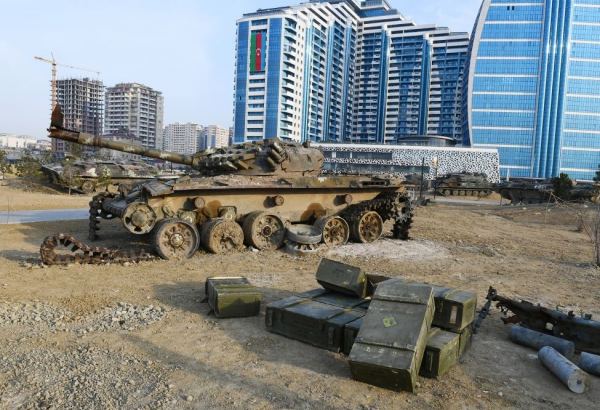 Парк военных трофеев в Баку: символ позора Армении