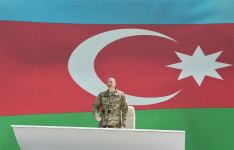 Президент Ильхам Алиев принял участие в открытии в Баку Парка военных трофеев (ФОТО/ВИДЕО)