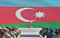 Президент Ильхам Алиев принял участие в открытии в Баку Парка военных трофеев (ФОТО/ВИДЕО)