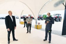 Президент Ильхам Алиев принял участие в презентации агропарка ООО Aqro Dairy в Гаджигабуле (ФОТО)
