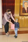 По инициативе депутата Севиль Микаиловой оказана продовольственная помощь семьям шехидов и малообеспеченным семьям в Худате (ФОТО)