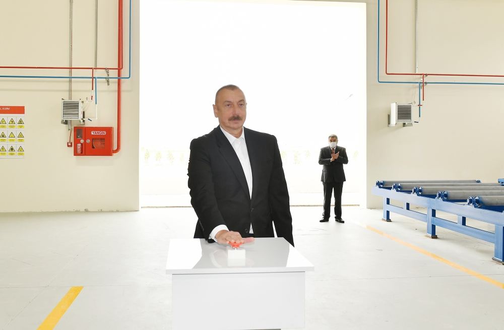 Президент Ильхам Алиев принял участие в открытии Гаджигабульского промышленного квартала (ФОТО)
