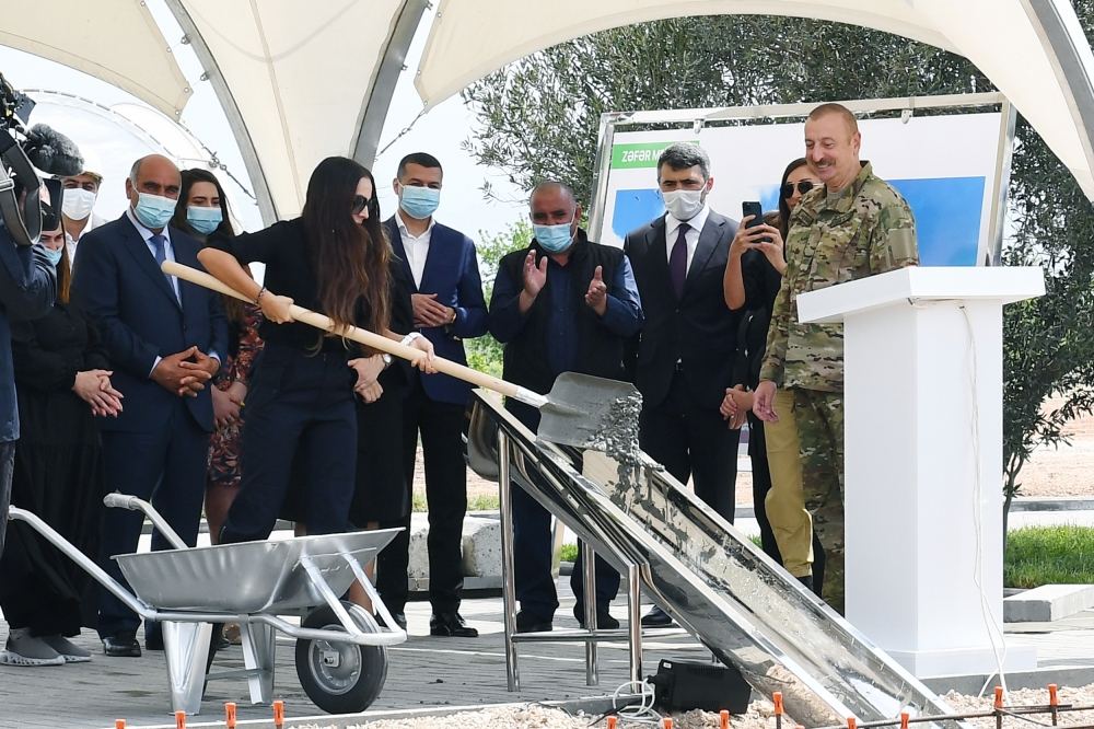 Президент Ильхам Алиев и Первая леди Мехрибан Алиева посетили Джебраильский и Зангиланский районы (ФОТО/ВИДЕО) (версия 9)
