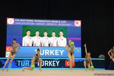 На Национальной арене гимнастики проходят выступления групповых команд в рамках Кубка мира в Баку (ФОТО)