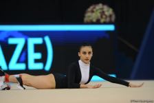 Красота и грация - Лучшие моменты второго дня соревнований Кубка мира по художественной гимнастике в Баку (ФОТО)