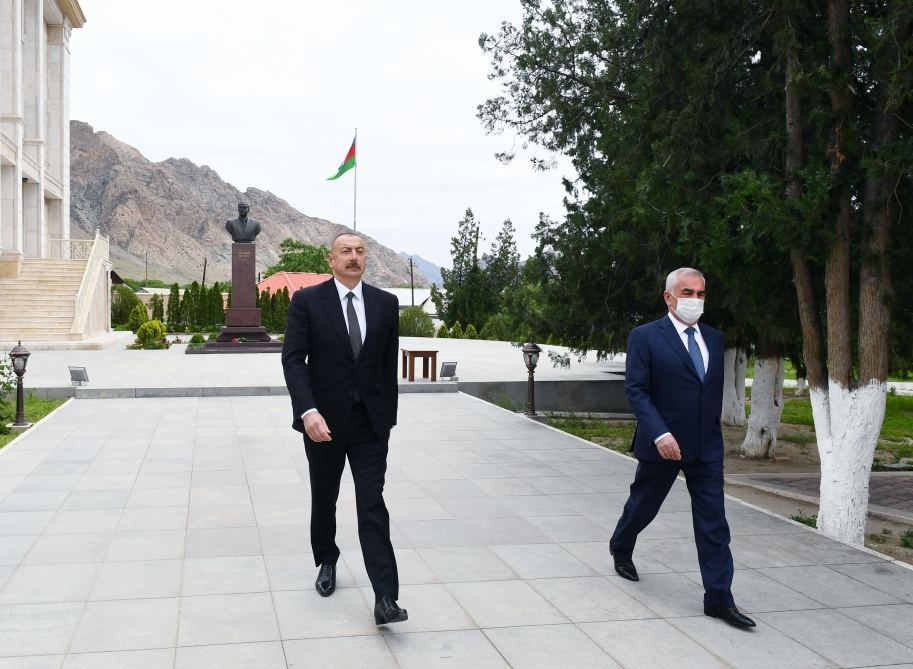 Президент Ильхам Алиев принял участие в открытии проекта реконструкции систем питьевого водоснабжения в Ордубаде (ФОТО)
