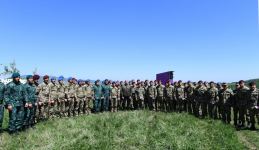 Президент Ильхам Алиев и Первая леди Мехрибан Алиева приняли участие в открытии фестиваля «Харыбюльбюль» в Шуше (ФОТО)