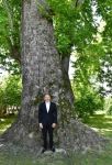 Президент Ильхам Алиев и Первая леди Мехрибан Алиева посетили среднюю школу №1 в поселке Нидж и церковь Святого Елисея «Чотари» (ФОТО)