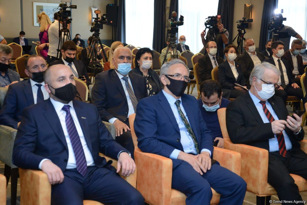 В Баку прошла презентация совместного проекта АМИ Trend и турецкой Albayrak Media Group (ФОТО)