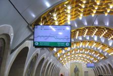 Бакинцы очарованы музеем под землей! На станции метро "Низами" открылась  экспозиция в честь Года Низами Гянджеви (ФОТО)