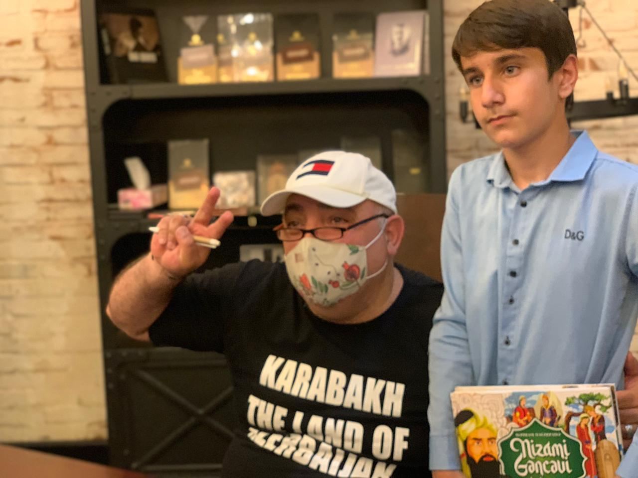 Baku Book Center и Бахрам Багирзаде провели праздник книги для детей из семей шехидов (ФОТО)