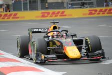 В Баку стартовали свободные заезды FIA F2 Гран-при Азербайджана (ФОТО)