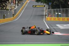 В Баку стартовали свободные заезды FIA F2 Гран-при Азербайджана (ФОТО)