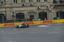 В Баку стартовали свободные заезды FIA F2 Гран-при Азербайджана (ФОТО)