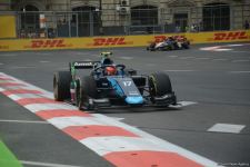 В Баку стартовали свободные заезды FIA F2 Гран-при Азербайджана (ФОТО)