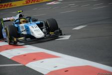 В Баку стартовали свободные заезды FIA F2 Гран-при Азербайджана (ФОТО)