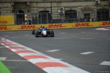 В Баку стартовали свободные заезды FIA F2 Гран-при Азербайджана (ФОТО)