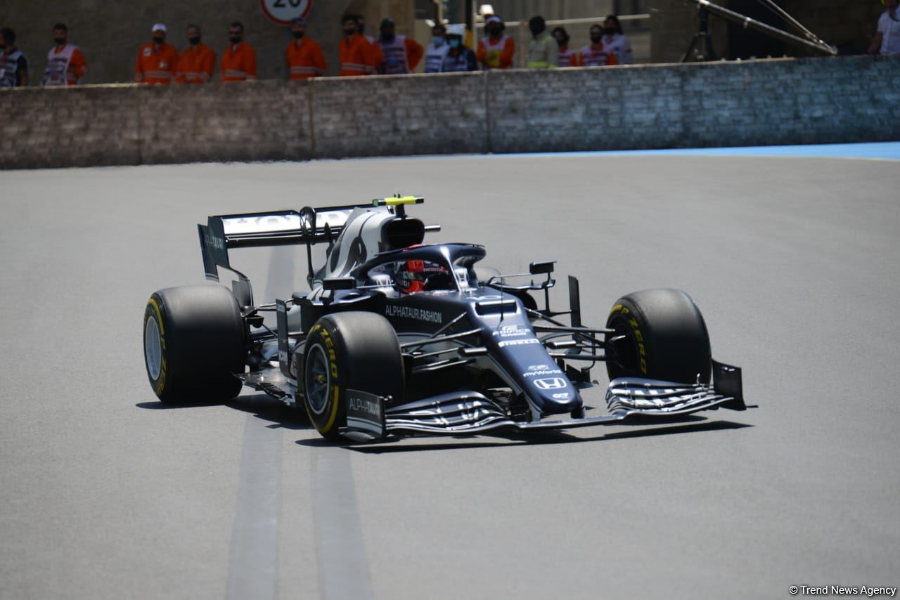 Practice Sessions of F1 Azerbaijan Grand Prix kick off in Baku (PHOTO)