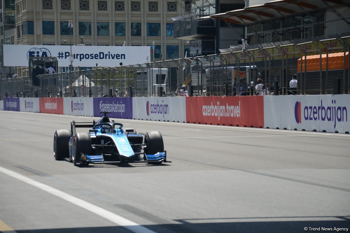 Second Practice Session of Formula 1 in Baku to begin soon (PHOTO)