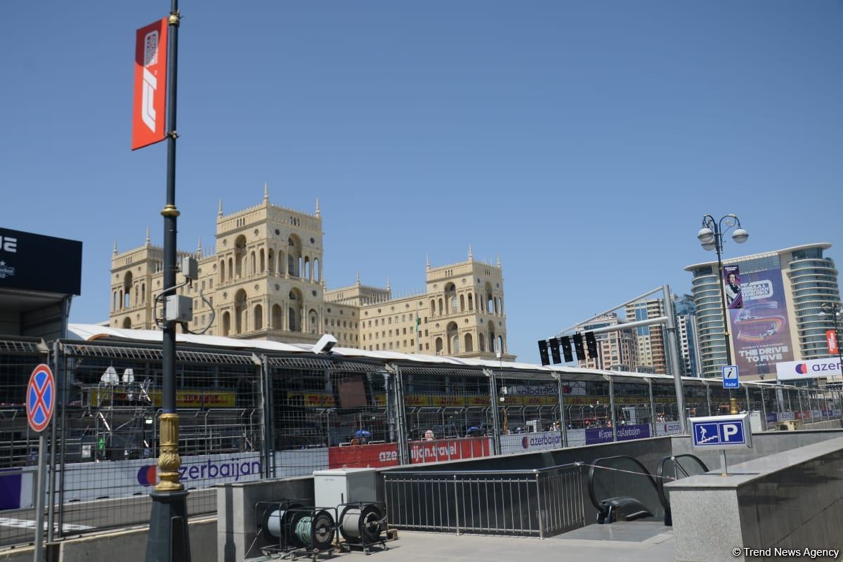 Second Practice Session of Formula 1 in Baku to begin soon (PHOTO)