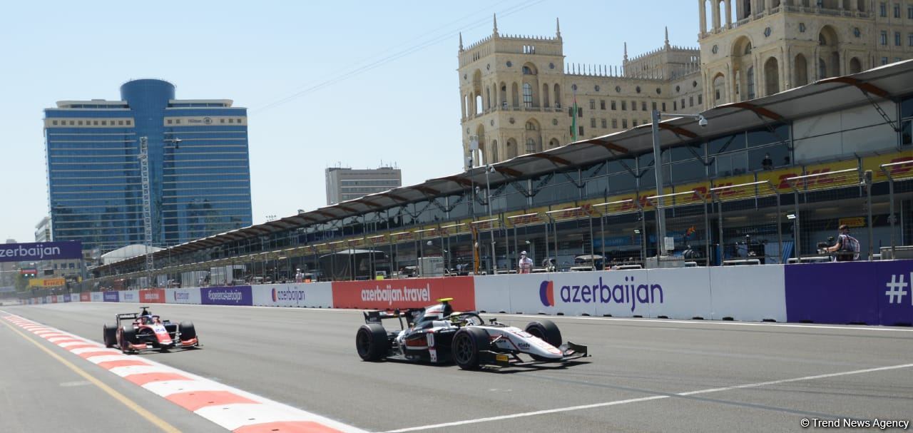 Second Practice Session of Formula 1 in Baku to begin soon (PHOTO)